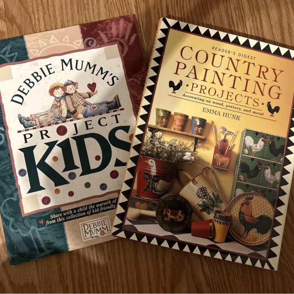 Hard cover like new country painting projects book